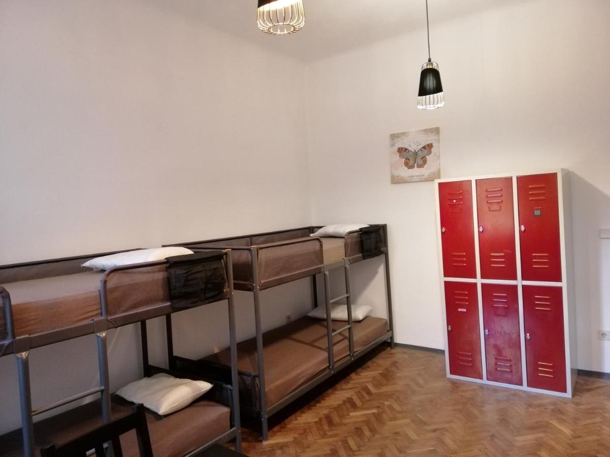 Max Out Apartment Viena Exterior foto